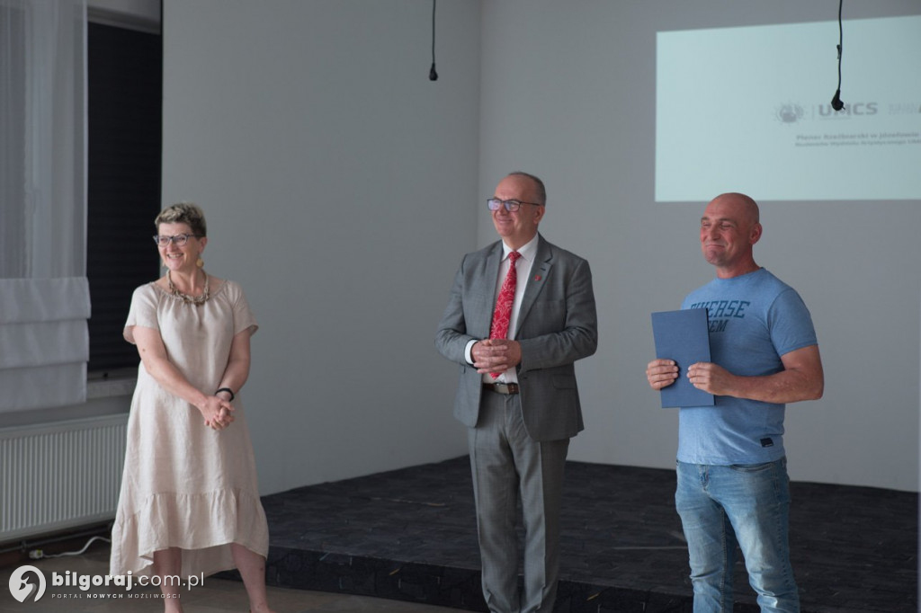 Plener rzeźbiarski w Józefowie