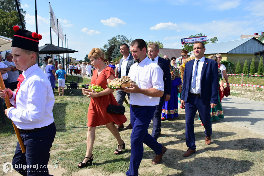 Dożynki Powiatowe 2022 - korowód