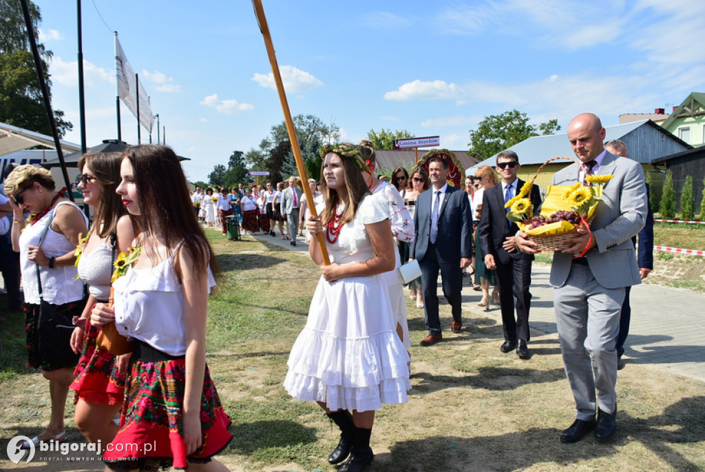 Dożynki Powiatowe 2022 - korowód
