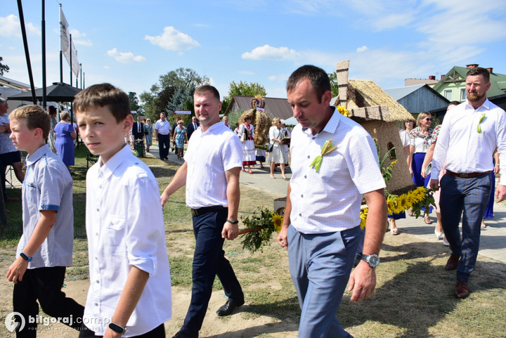 Dożynki Powiatowe 2022 - korowód