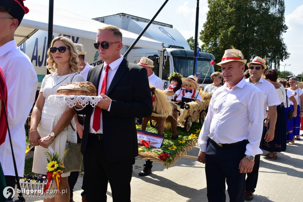 Dożynki Powiatowe 2022 - korowód
