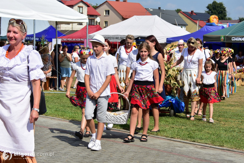 Dożynki Powiatowe 2022 - korowód