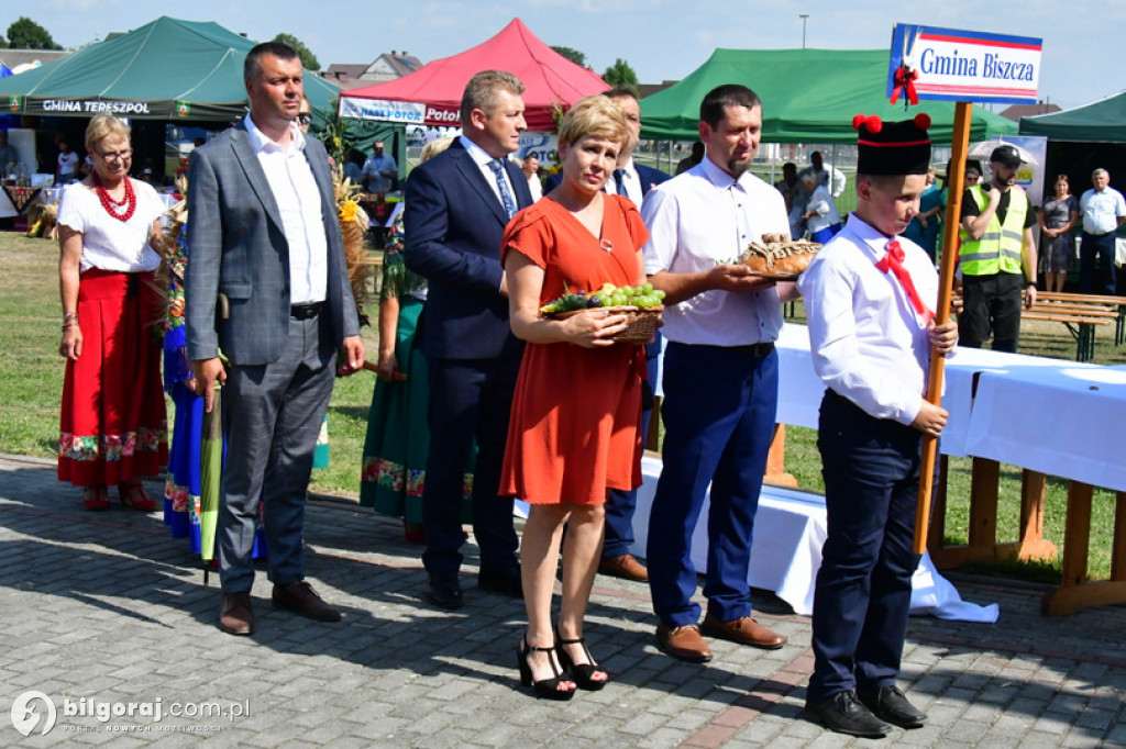 Dożynki Powiatowe 2022 - korowód