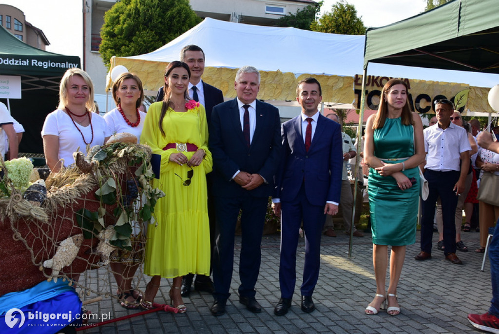 Dożynki Powiatowe 2022 - Wieńce i delegacje wieńcowe