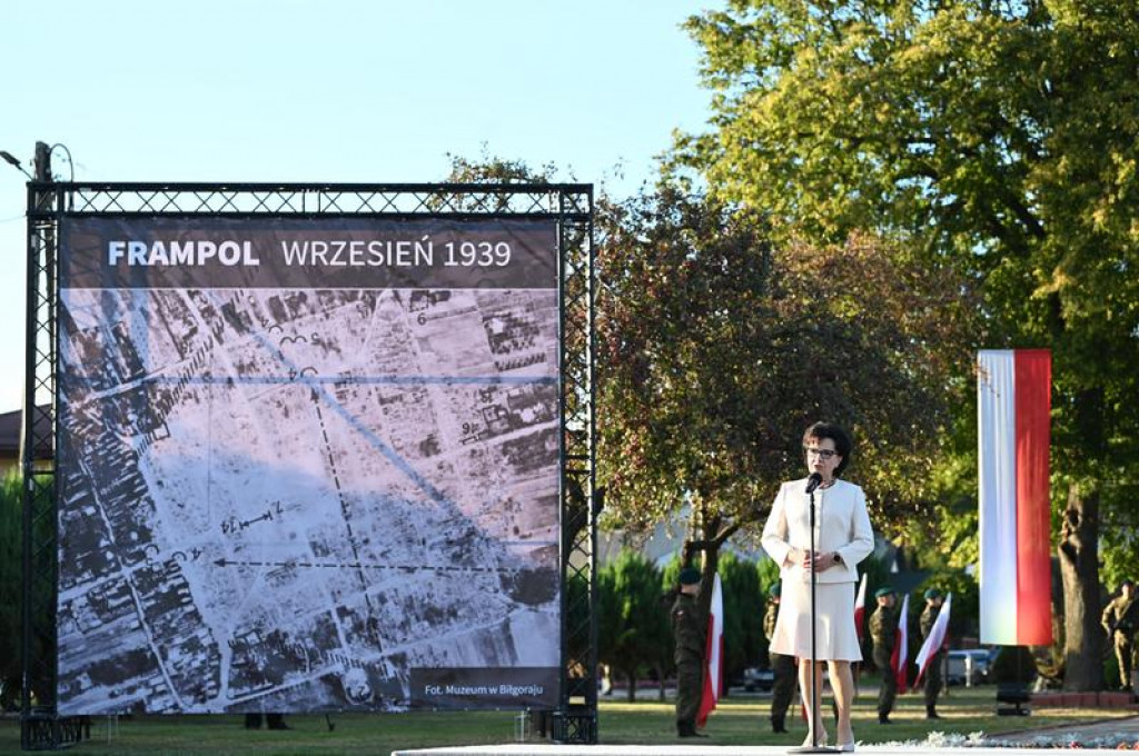 Elżbieta Witek we Frampolu