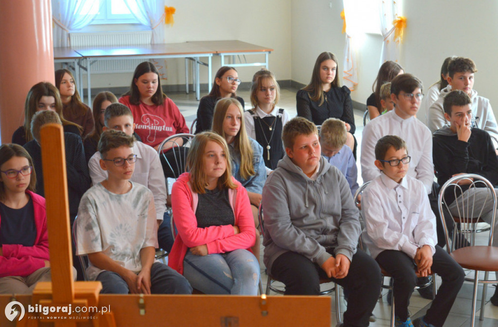 Narodowe Czyatnie w Obszy