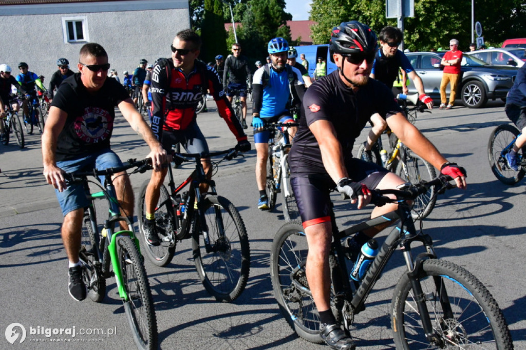 Ruszyli rowerami na Wzgórze Polak