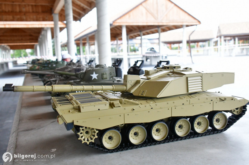 Zawody modeli kołowych zdalnie sterowanych - 2022