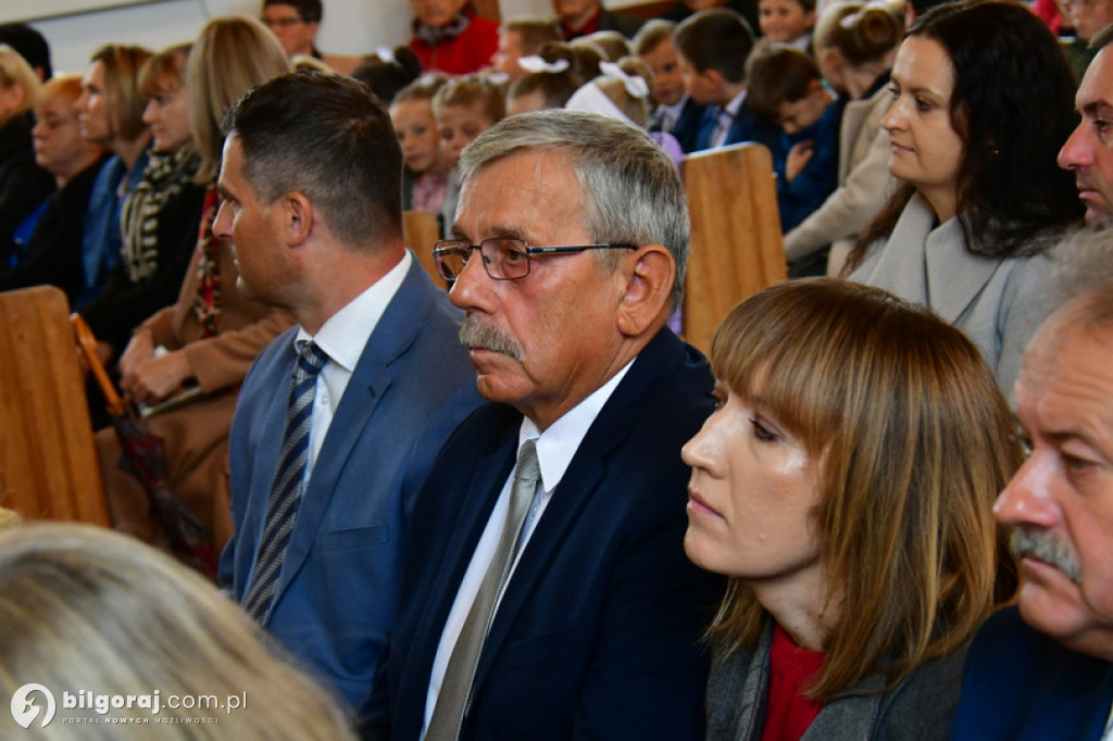 Uroczystość w Szkole Podstawowej w Korchowie Pierwszym
