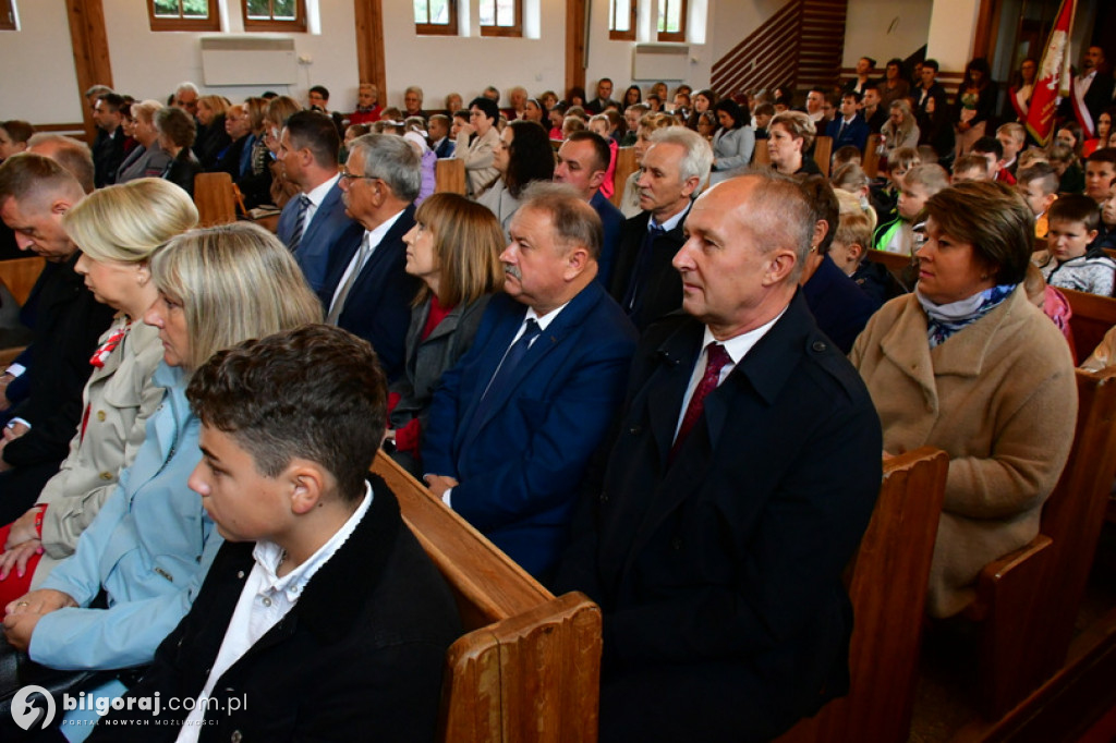 Uroczystość w Szkole Podstawowej w Korchowie Pierwszym
