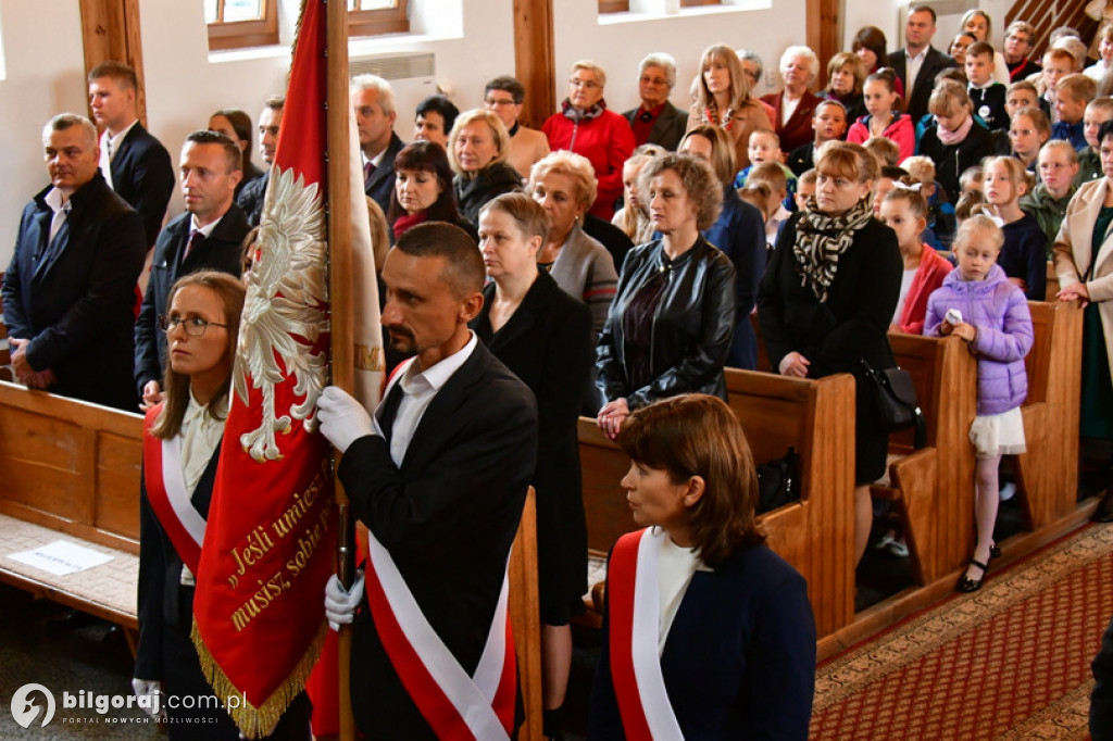 Uroczystość w Szkole Podstawowej w Korchowie Pierwszym