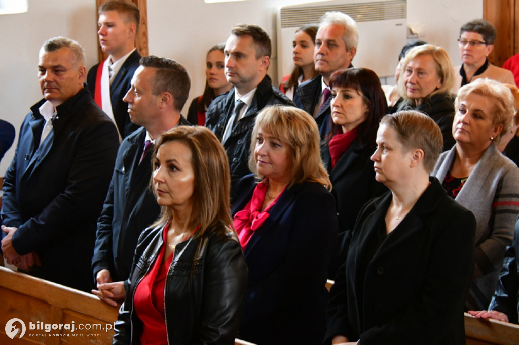 Uroczystość w Szkole Podstawowej w Korchowie Pierwszym
