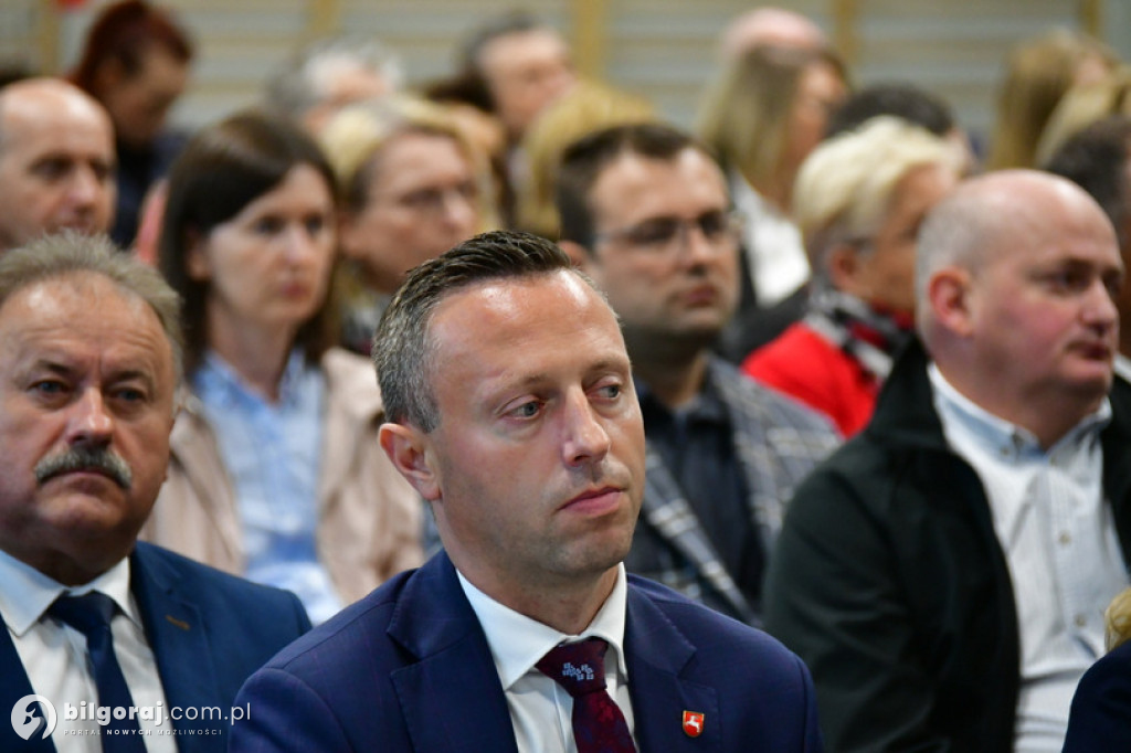 Uroczystość w Szkole Podstawowej w Korchowie Pierwszym