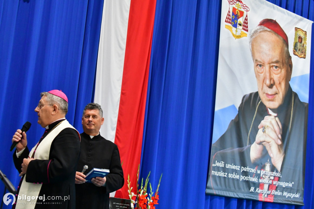 Uroczystość w Szkole Podstawowej w Korchowie Pierwszym