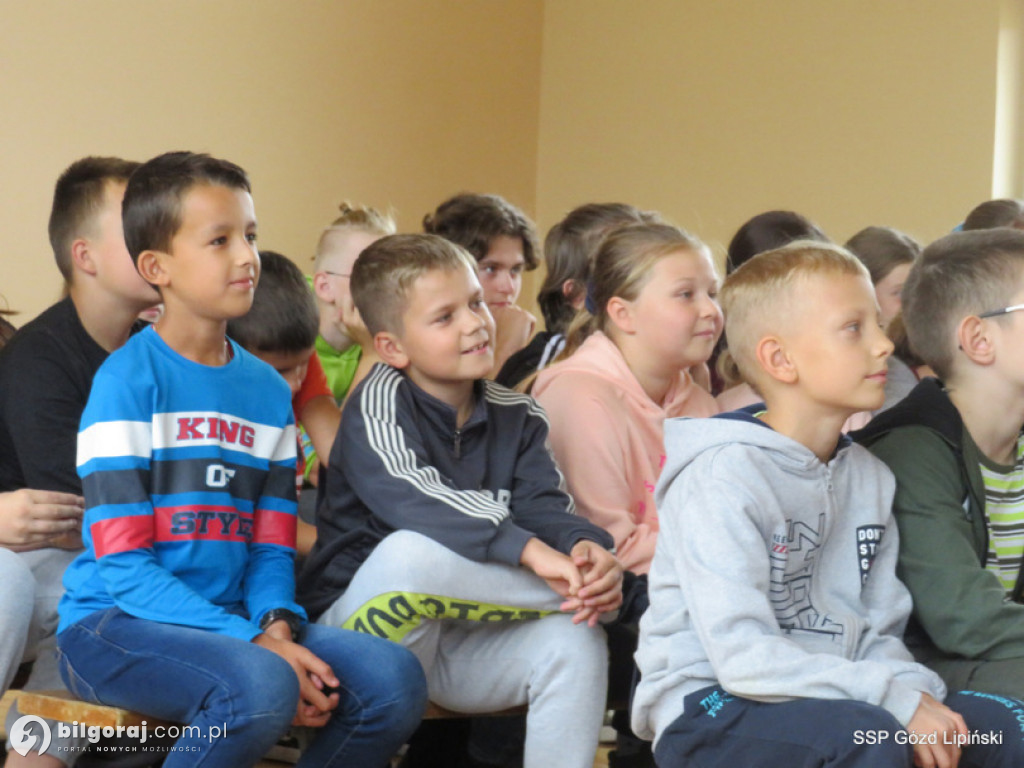 Rycerze w SP Gózd Lipiński