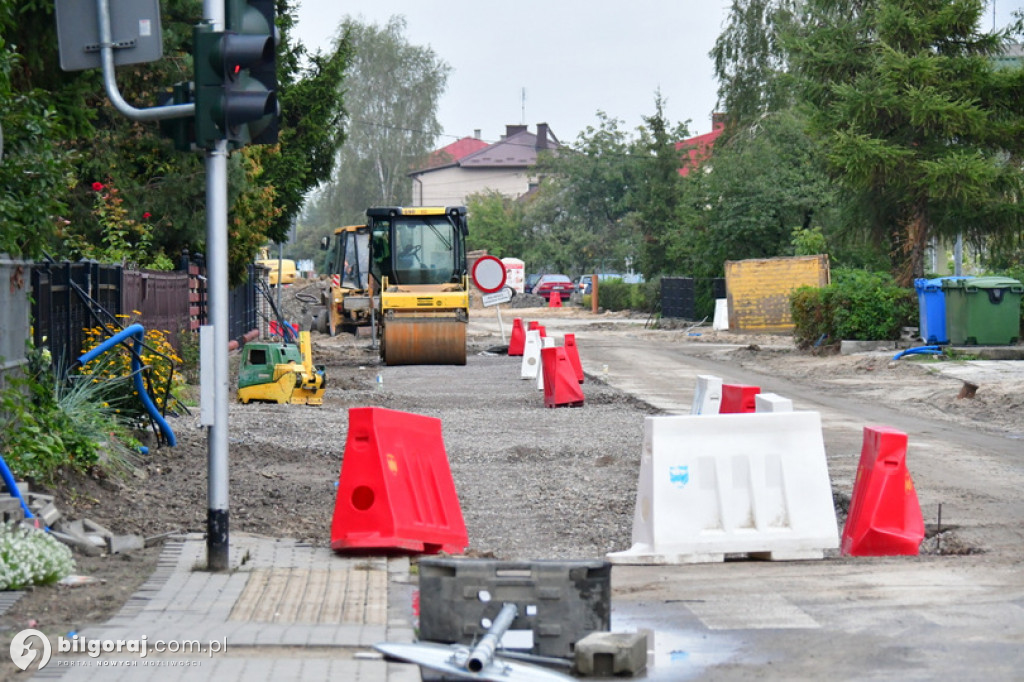 Trwa remont ulic Piłsudskiego w Biłgoraju