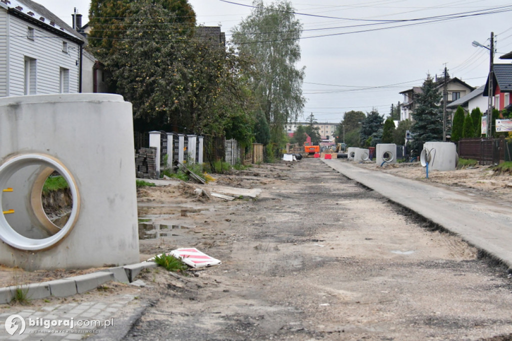 Trwa remont ulic Piłsudskiego w Biłgoraju