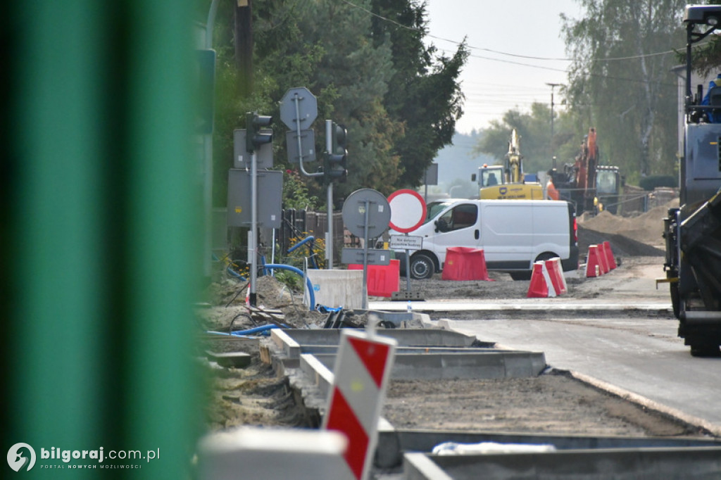 Trwa remont ulic Piłsudskiego w Biłgoraju