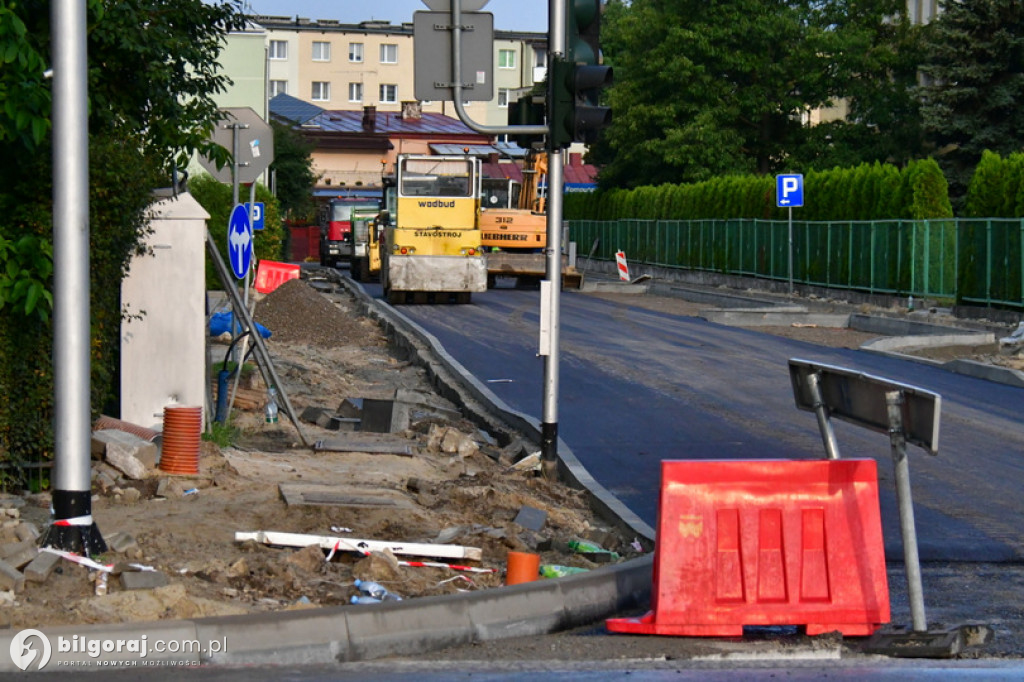 Trwa remont ulic Piłsudskiego w Biłgoraju