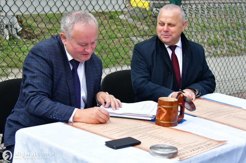 Kamień węgielny pod halę przy Jedynce wmurowany