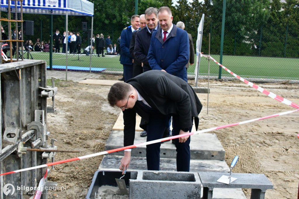 Kamień węgielny pod halę przy Jedynce wmurowany