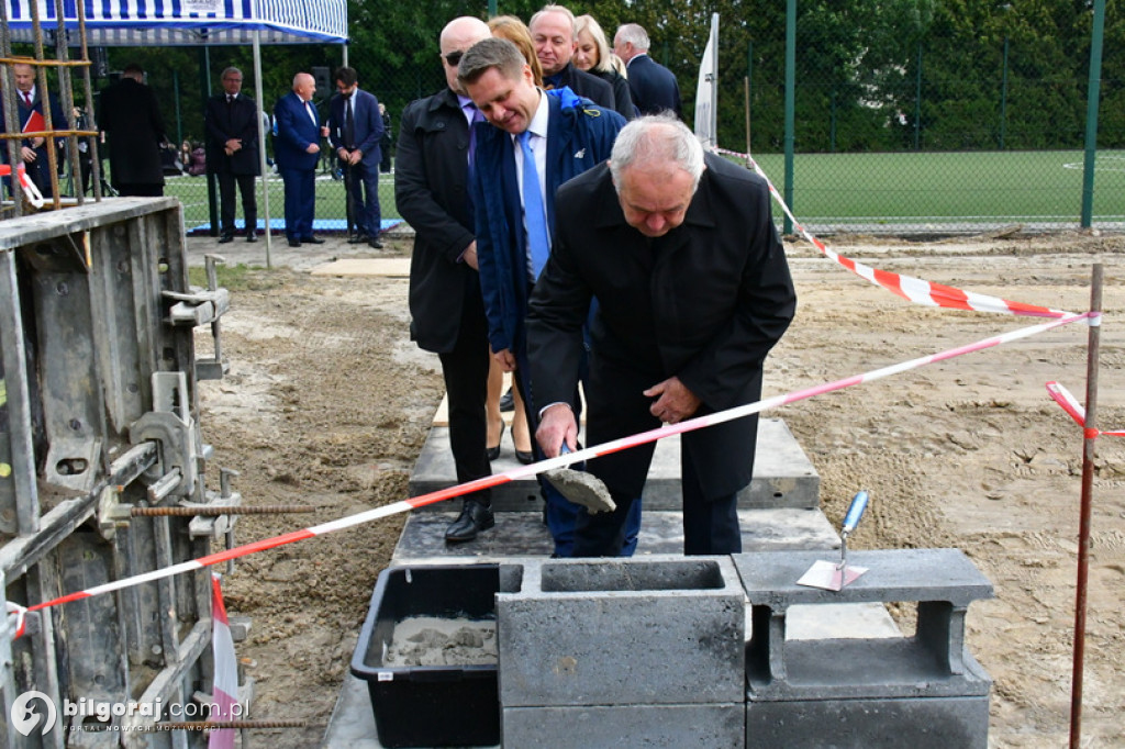 Kamień węgielny pod halę przy Jedynce wmurowany