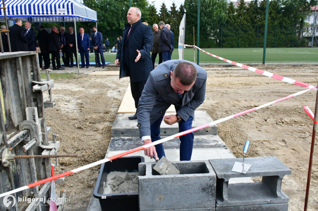 Kamień węgielny pod halę przy Jedynce wmurowany