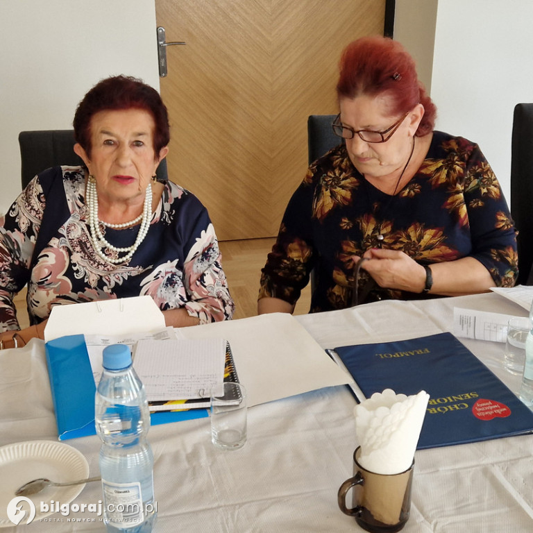 Frampol. Senior pod rękę z prawem