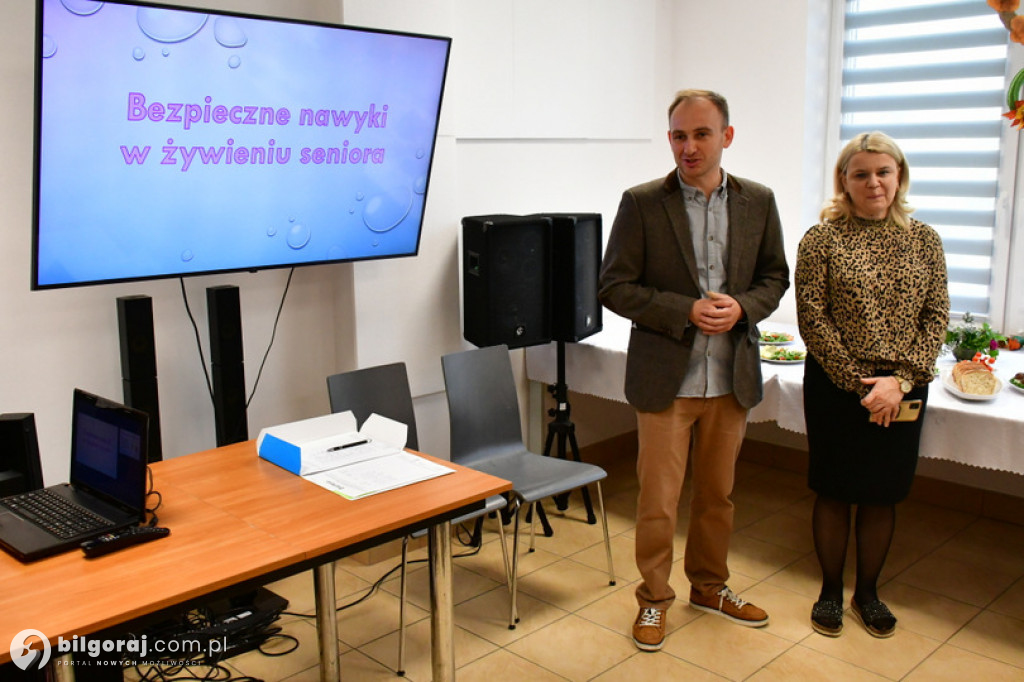 Bezpieczne nawyki w żywieniu seniora