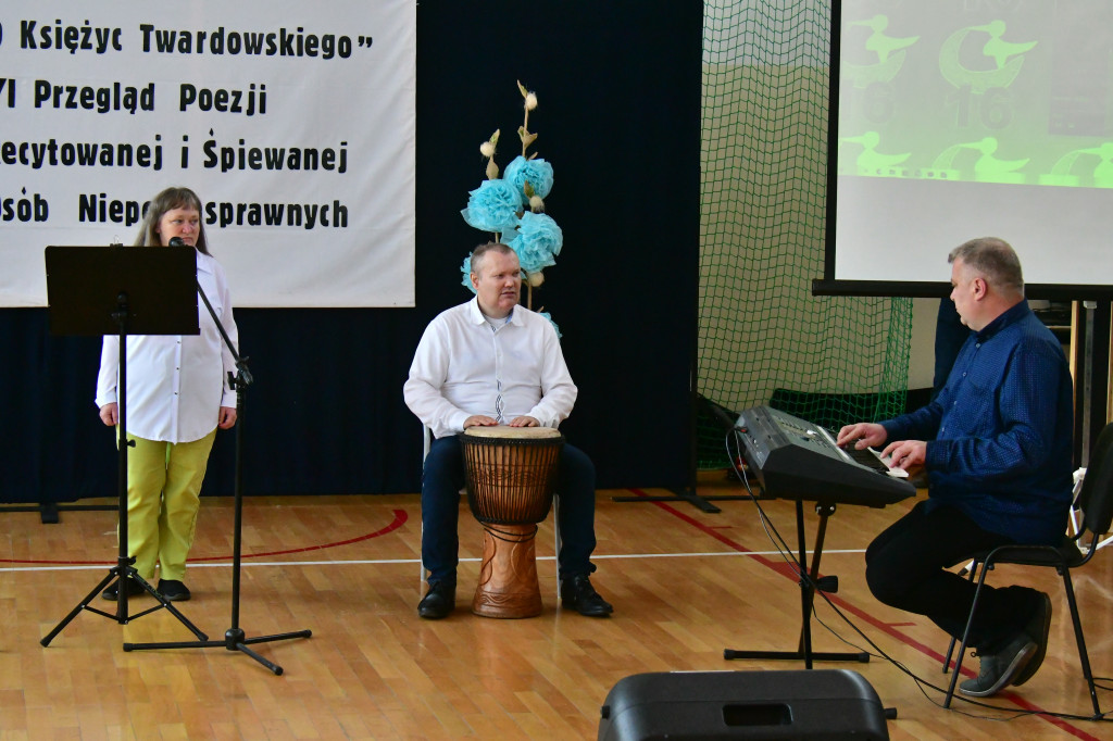 O księżyc Twardowskiego
