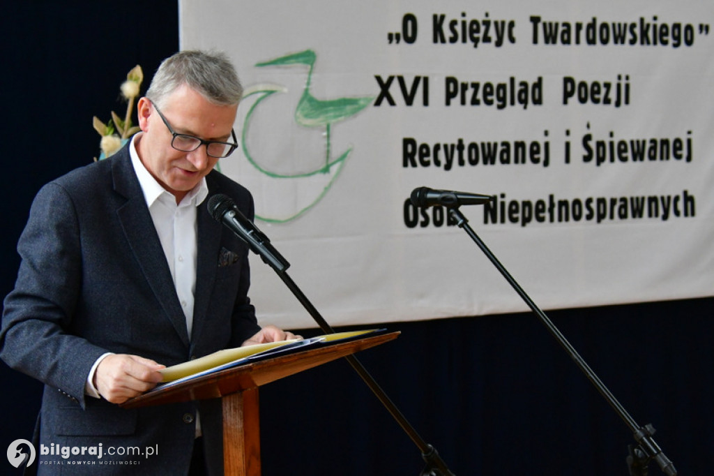 O księżyc Twardowskiego