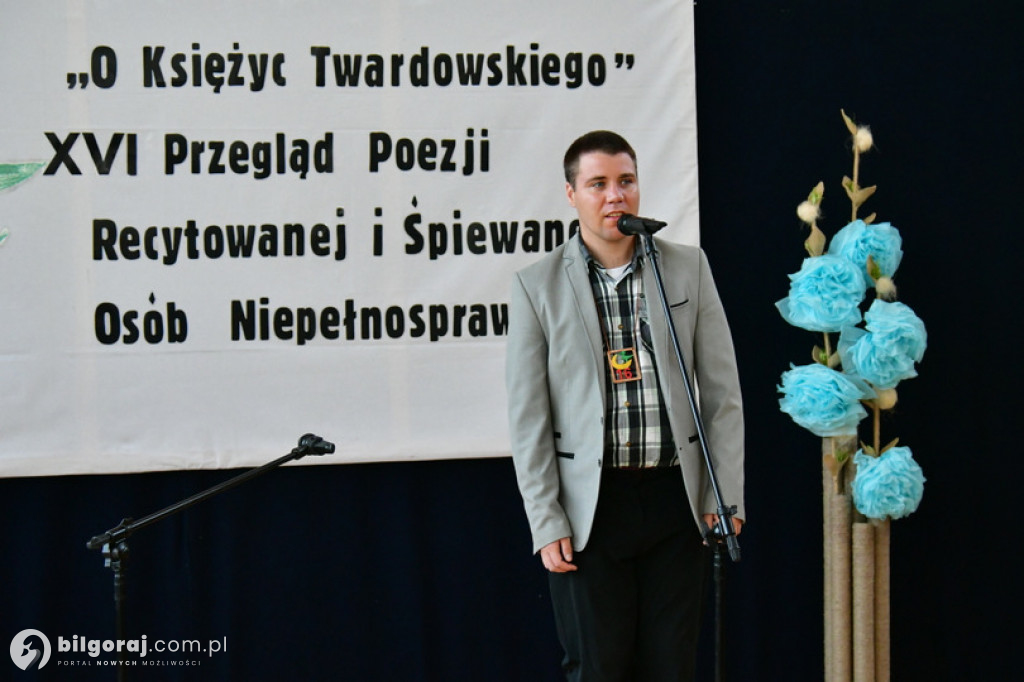 O księżyc Twardowskiego