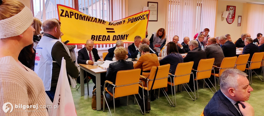 Protest związkowców DPS-u. Walczą o podwyżki