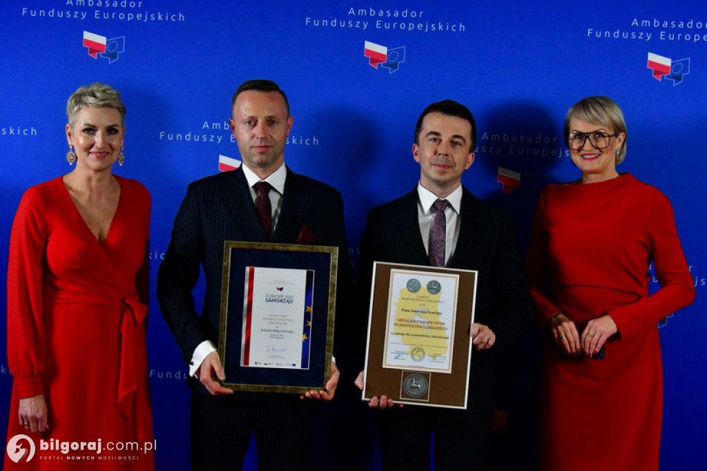 Starosta Andrzej Szarlip uhonorowany Medalem Pamiątkowym Województwa Lubelskiego