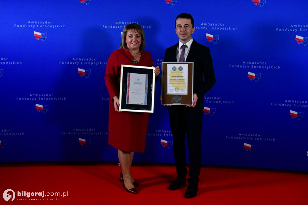 Starosta Andrzej Szarlip uhonorowany Medalem Pamiątkowym Województwa Lubelskiego