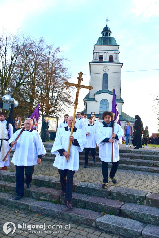 Uroczystość Wszystkich Świętych w parafii św. Marii Magdaleny 2022