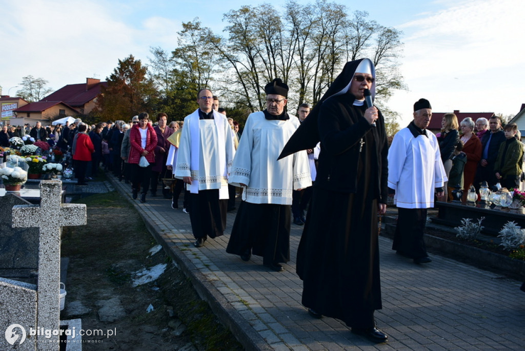 Uroczystość Wszystkich Świętych w parafii św. Marii Magdaleny 2022