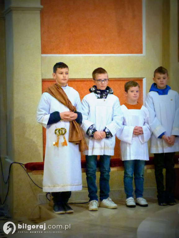 W Goraju zaroiło się od świętych