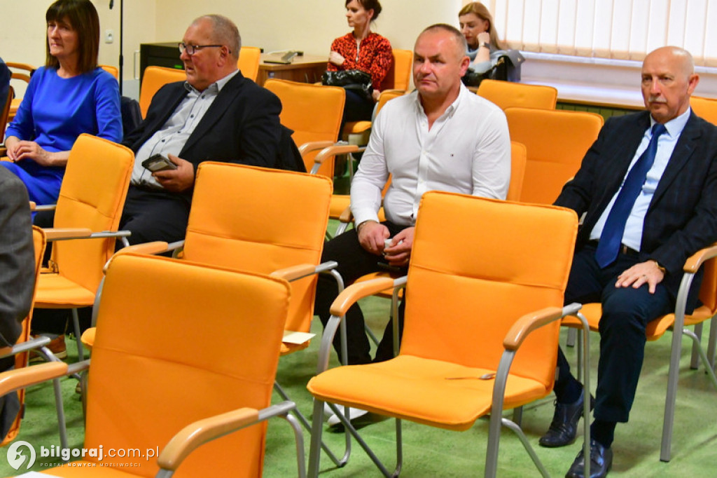 Połączone komisje Rady Powiatu spotkały się z władzami biłgorajskiego szpitala