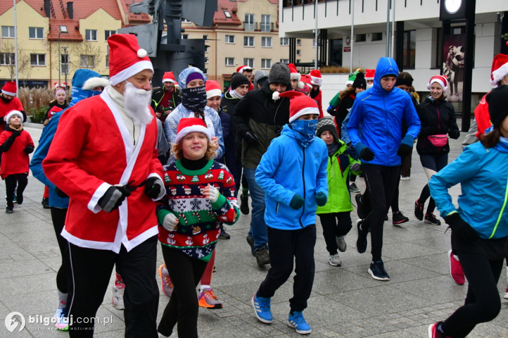 Rekreacyjny Bieg Mikołajkowy i VI Cross Bojarski