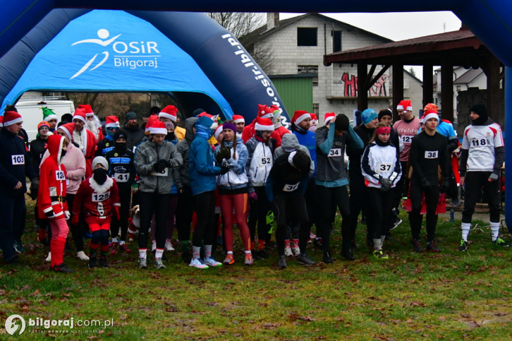Rekreacyjny Bieg Mikołajkowy i VI Cross Bojarski