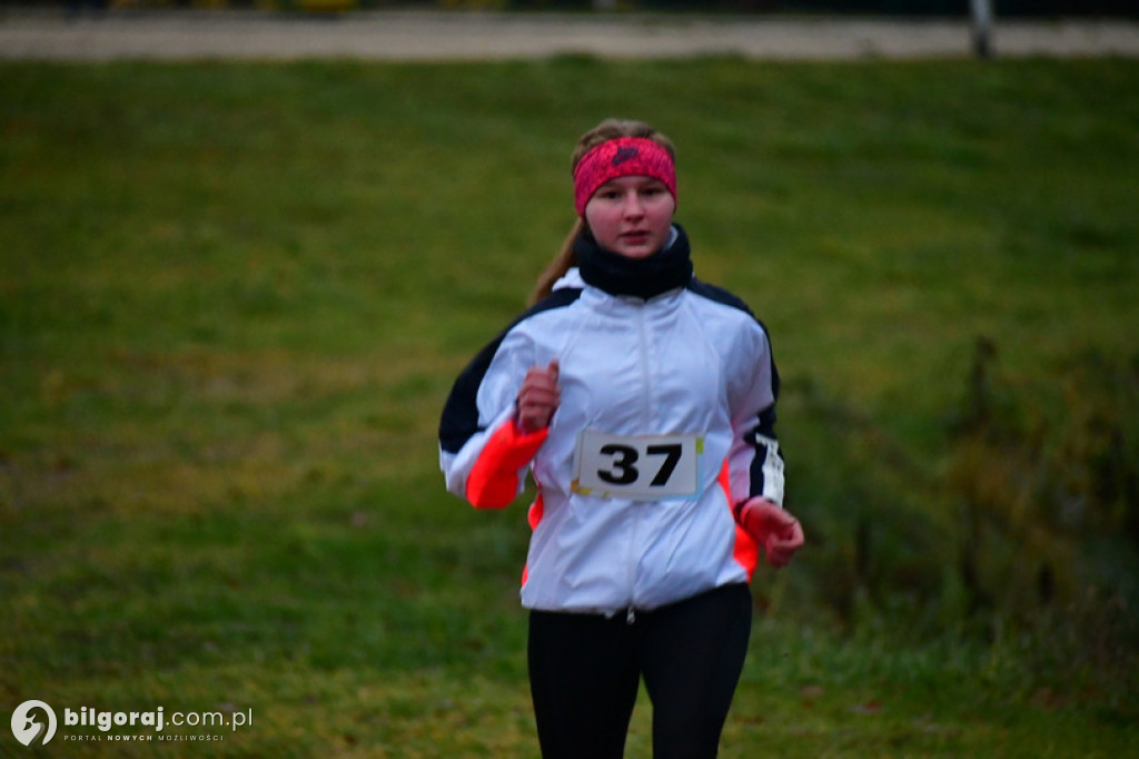 Rekreacyjny Bieg Mikołajkowy i VI Cross Bojarski