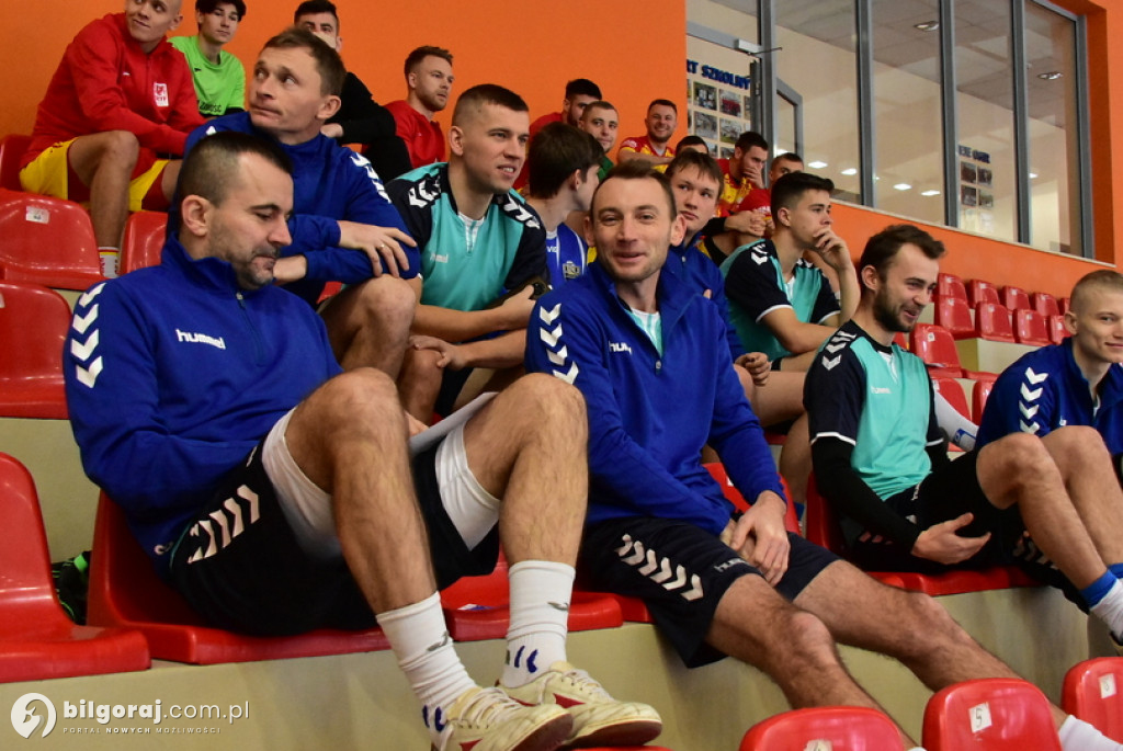 Biłgoraj. Świąteczny turniej halowej piłki nożnej
