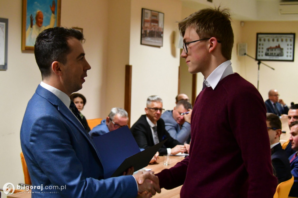 Zaprzysiężenie Młodzieżowej Rady Powiatu