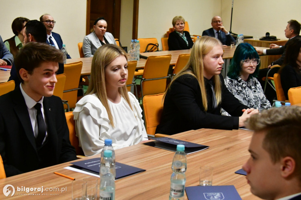 Zaprzysiężenie Młodzieżowej Rady Powiatu
