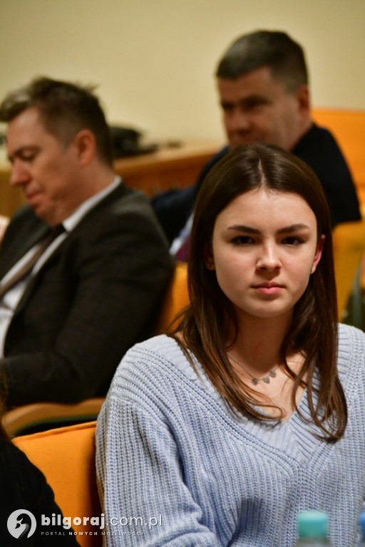 Zaprzysiężenie Młodzieżowej Rady Powiatu