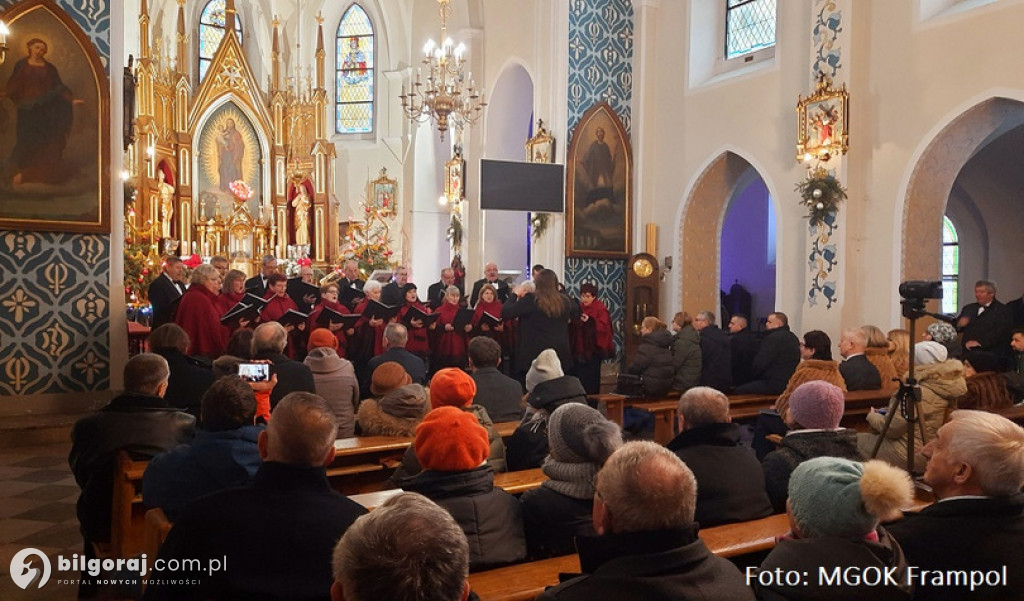 Koncert chórów we Frampolu