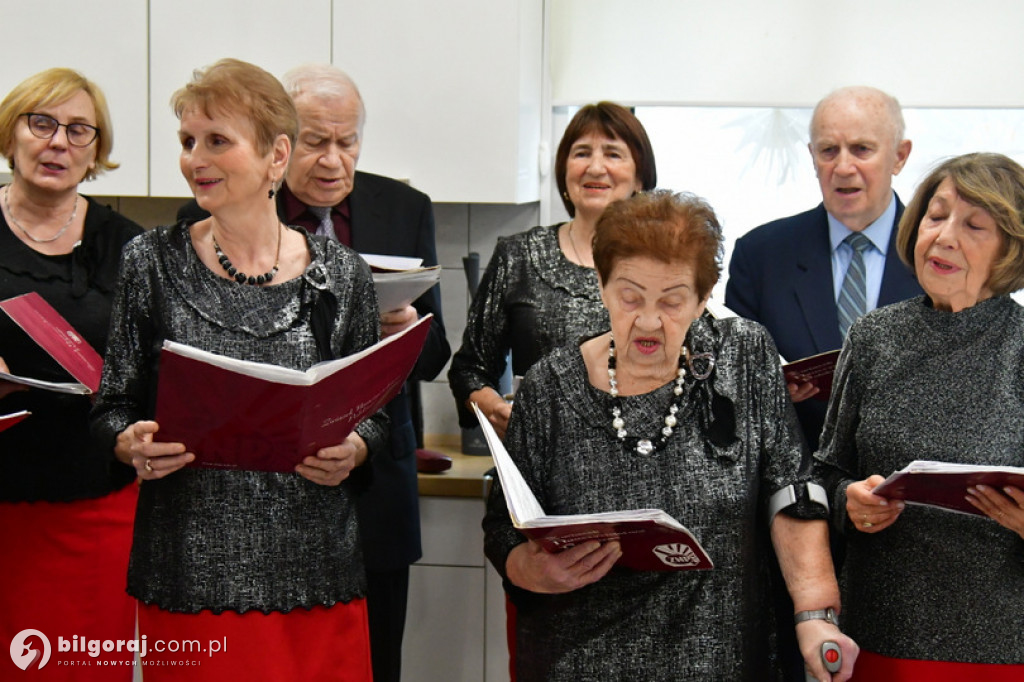 Kolędowanie w Dziennym Dom Pomocy dla Seniorów w Biłgoraju