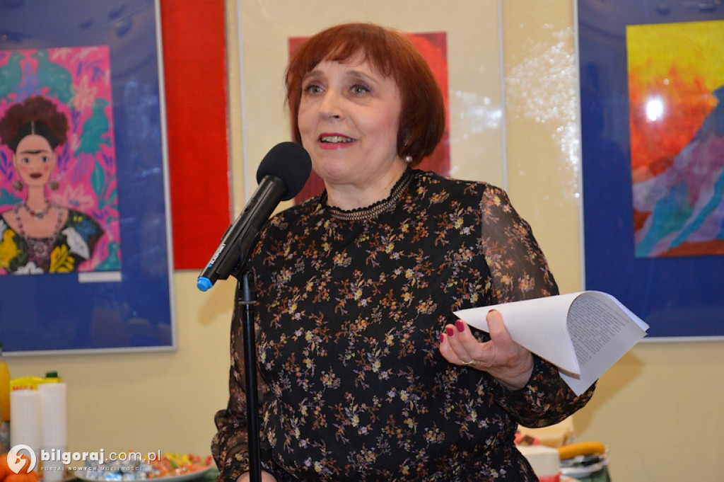 Sztuka - Moda - Piekno - wystaw prac plastycznych w MDK
