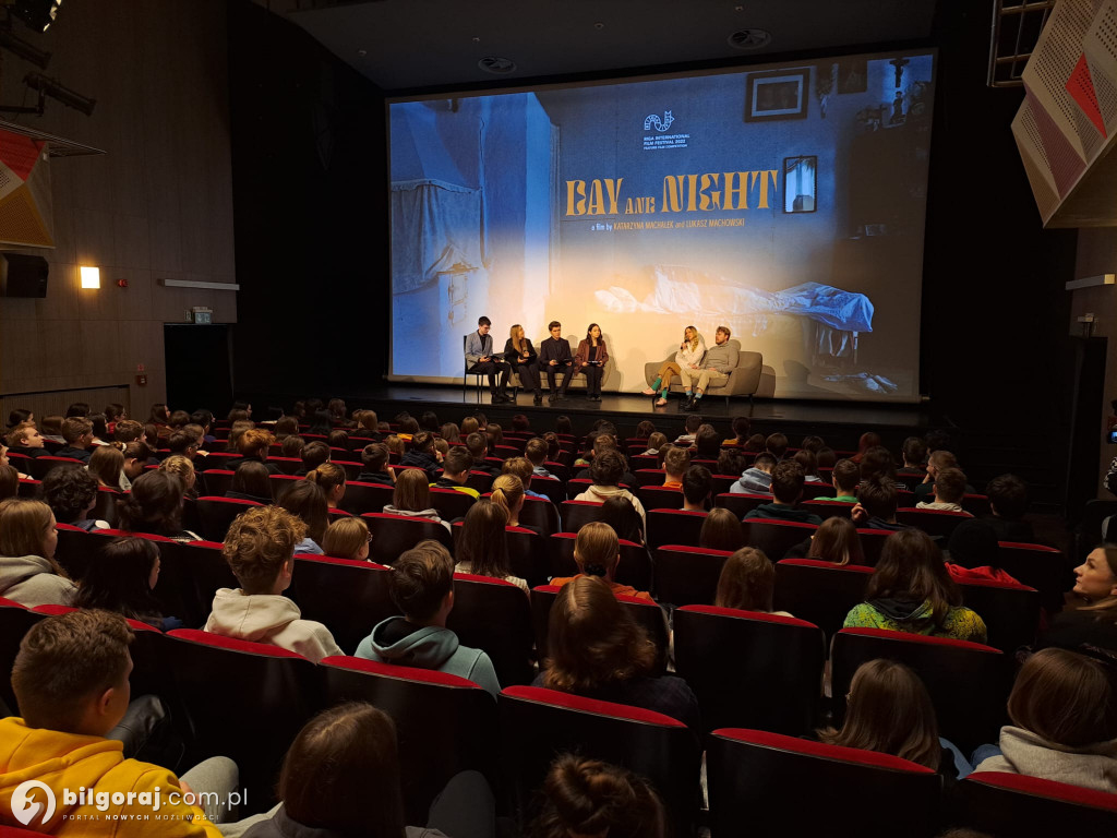 Twórcy filmu Dzień i noc dziękują widzom z Biłgoraja